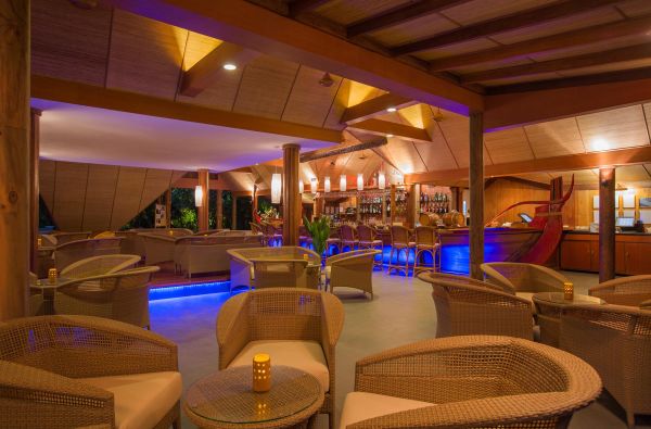 Šeimos atostogos Maldyvuose! Skrydis, pervežimas ir 7 n. viešbutyje KURAMATHI MALDIVES 4+*