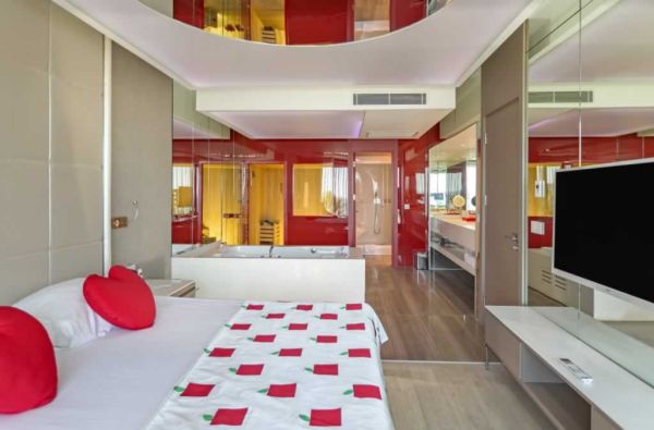 BELEKAS. Romantiškos atostogos dviese! Bent trumpam pamirškite rūpesčius ADAM & EVE 5* viešbutyje tik suaugusiems Turkijoje! Skrydis, 7 nakvynės 5* viešbutyje su „ultra viskas įskaičiuota“ maitinimu