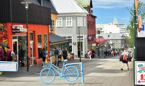 Islandija. Užgesę ugnikalniai, lavos laukai ir elfų sakmės 8d.