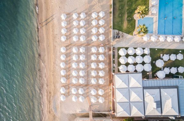 KORFU. Jaukios atostogos. Skrydis, 7n.  ACHARAVI BEACH 4* viešbutyje su pusryčiais ir vakarienėmis.