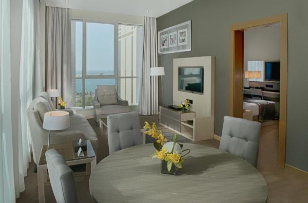 DUBAJUS. Atraskite poilsį Jungtiniuose Arabų Emiratuose. Skrydis, 7 n. TRYP BY WYNDHAM ABU DHABI 4* viešbutyje su pusryčiais tik nuo 839 EUR