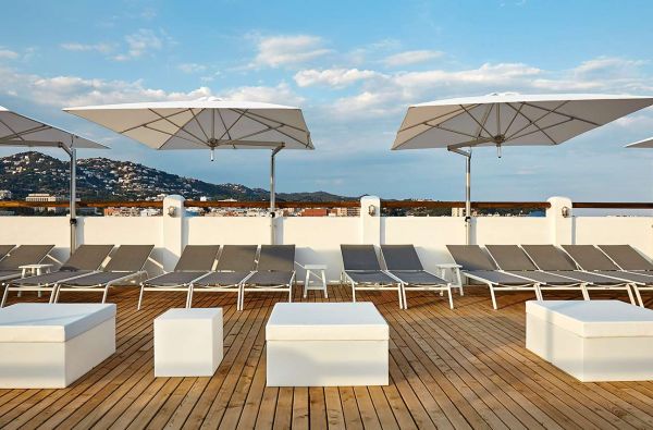 LLoret De Maras. Poros atostogos niekada nemiegančiame, pramogomis pulsuojančiame  Lloret de Mare. Ispanija, skrydis, 7n. TIK SUAUGUSIEMS skirtame viešbutyje DELAMAR 4*, su pusryčiais - nuo 589 €!