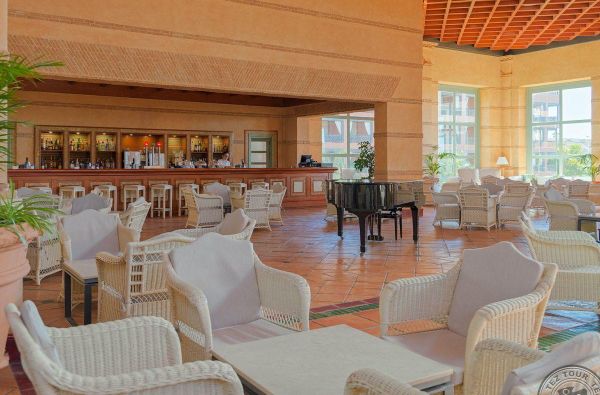 La Kaleta. Romantiškas poilsis nuolatos žaliuojančioje ir saulėtoje TENERIFĖJE. Skrydis, 7n. viešbutyje H10 COSTA ADEJE PALACE 4*, su pusryčiais ir vakariene - nuo 845 €!