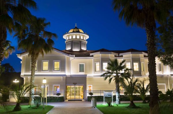 BELEKAS. Įgyvendinkite atostogų svajones! GURAL PREMIER BELEK 5* viešbutis – tobulas pasirinkimas svajonių atostogoms Turkijoje! Skrydis, 7 nakvynės VIP klasės 5* viešbutyje su „ultra viskas įskaičiuota“ maitinimu