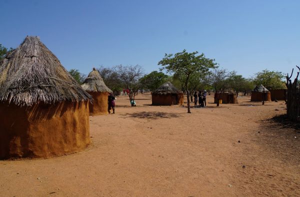 Namibija - Botsvana - Zimbabvė. Patyriminė kelionė ir laukinės gamtos nuotykių  safaris  po Juodąją Užsacharės Afriką 16d.