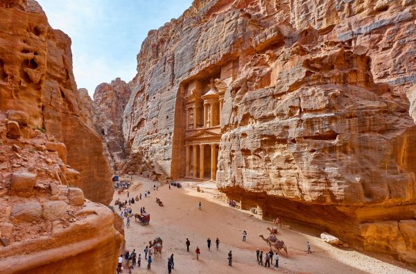 JORDANIJA – dykumų paslaptys, Petros stebuklas su poilsiu prie Raudonosios jūros 12d.