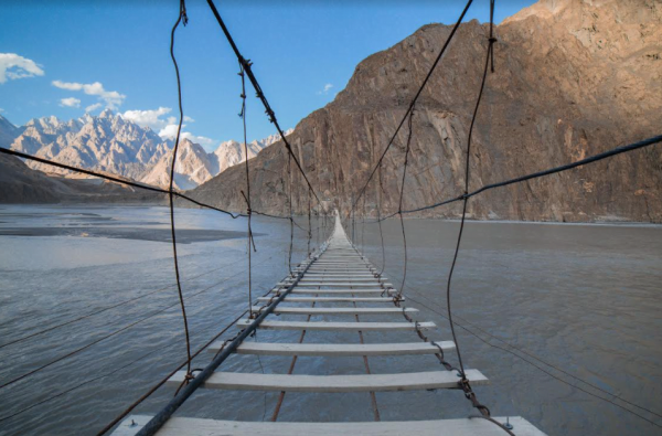 (Ne)atrastasis Pakistanas: kelionė laiku per budų paslaptis, imperijų citadeles ir paslaptingus slėnius