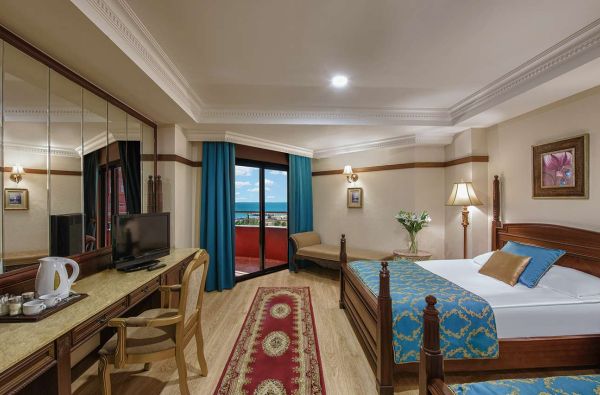 ANTALIJA. Pramogaukite su visa šeima Turkijoje! Savaitė poilsio kokybiškame DELPHIN PALACE 5* viešbutyje – tobulas pasirinkimas svajonių atostogoms! Skrydis, 7 nakvynės 5* viešbutyje su „ultra viskas įskaičiuota“ maitinimu
