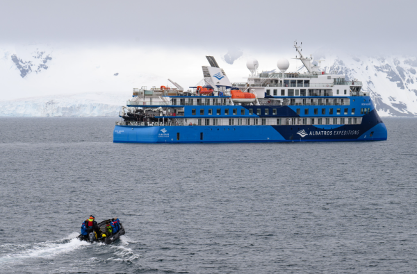 Ekspedicinis Antarktidos kruizas su GRŪDA ir Rytu Šalna Albatros Expeditions kompanijos nauju ir moderniu Ocean Victory laivu 15d. NAUJIENA!