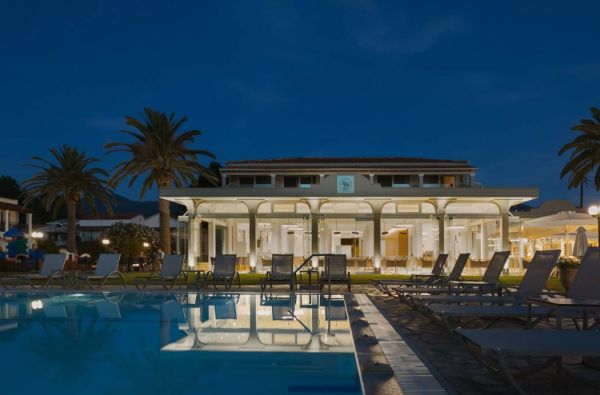 KORFU. Jaukios atostogos. Skrydis, 7n.  ACHARAVI BEACH 4* viešbutyje su pusryčiais ir vakarienėmis.