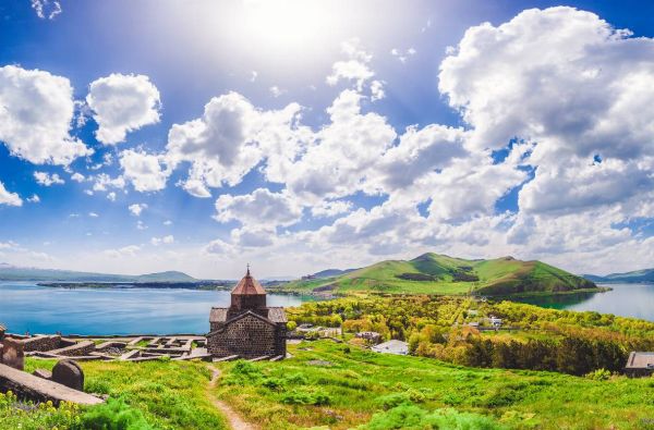 Pažintis su Armėnija ir nepamirštamas savaitgalis Jerevane 5d.