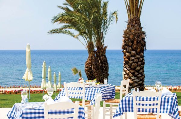 Kvapą gniaužiančios atostogos Kipre 5*  viešbutyje King Evelthon Beach & Resort