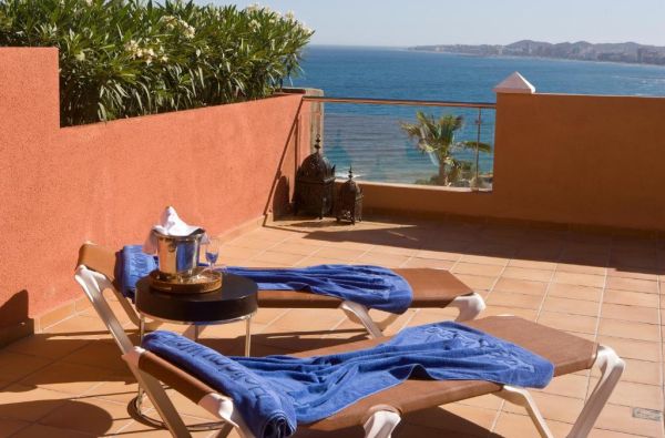 BENALMADENA. Truputis egzotikos išsiilgusiems – Pietų Ispanijoje. Skrydis, 7n. viešbutyje HOLIDAY WORLD POLYNESIA HOTEL 4*, su pusryčiais - nuo 829 €!