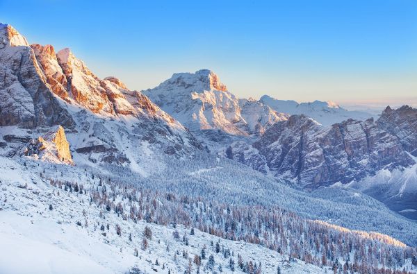 Slidinėjimo safaris Italijos Dolomitinėse Alpėse 10d.