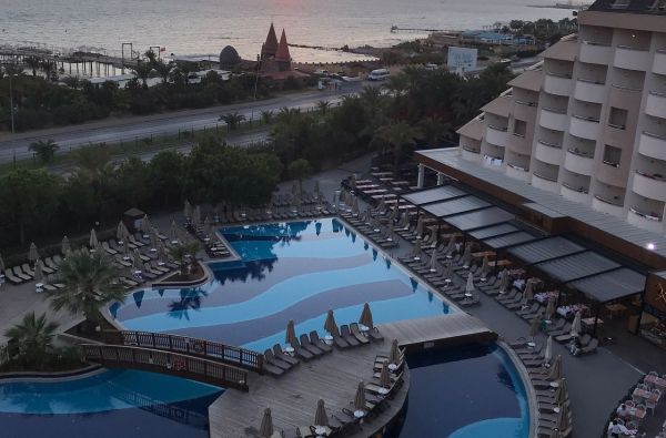 ALANIJA. Saulėtos atostogos. Skrydis, 7n. puikiame viešbutyje LONG BEACH RESORT & SPA 5* su Ultra viskas įskaičiuota maitinimu!