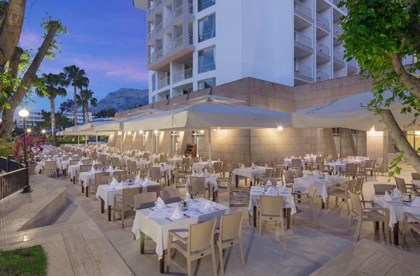 KEMERAS. Sunku atsispirti mintims apie atostogas?Sustok akimirka žavinga.Jūs jų nusipelnėte. Tad nieko nelaukite ir kraukitės lagaminus. Keliaujam į saulėtąją Turkiją.Skrydis,7 n. 5* KILIKYA PALACE GOYNUK viešbutyje su „ultra viskas įskaičiuota“ maitinimu