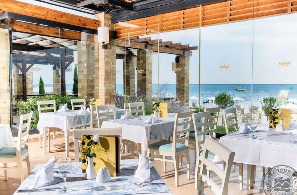 Kvapą gniaužiančios atostogos Bulgarijoje 4* viešbutyje RIU HELIOS su skrydžiu ir maitinimu „viskas įskaičiuota“