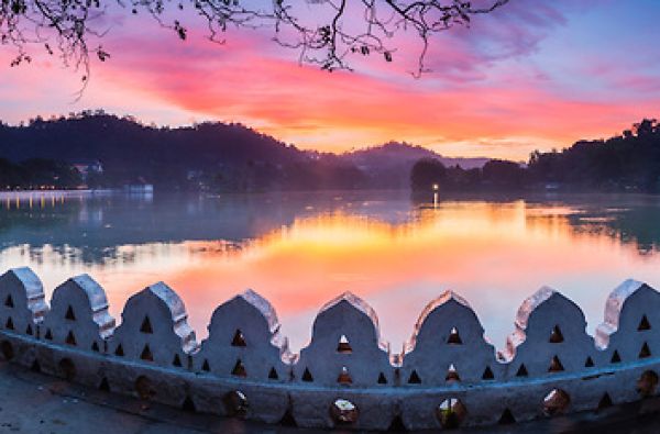 Naujametė Šri Lanka su poilsiu kurorte prie Indijos vandenyno 13d.