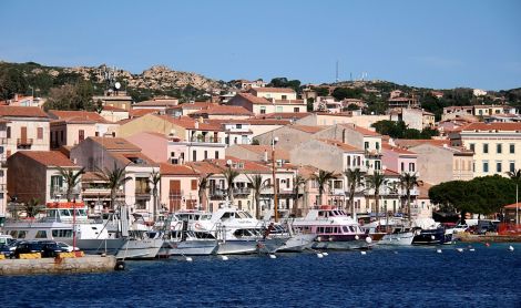 Sardinija. La Madalenos salynas.