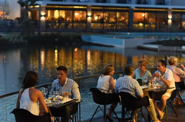 FETIJA. Tikras poilsis ir atsipalaidavimas saulėtoje Turkijoje 5* viešbutyje Jiva Beach Resort. Jūsų šeimos vasariškos atostogos – skrydis, 7 nakvynės su maitinimu „viskas įskaičiuota plius“.