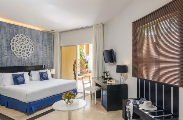 Nerūpestingos atostogos Meksikoje!  Skrydis, pervežimas ir 10 n. viešbutyje Ocean Maya Royale 5* su „viskas įskaičiuota“