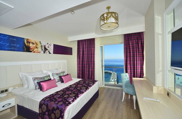 ALANIJA. Saulėtos atostogos. Skrydis, 7n. puikiame viešbutyje AZURA DELUXE RESORT & SPA 5* su Ultra viskas įskaičiuota maitinimu!