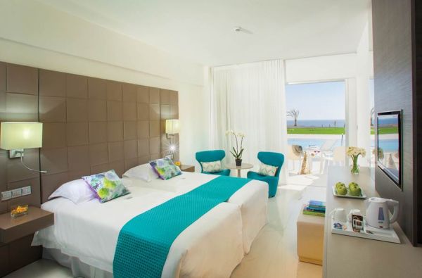 Kvapą gniaužiančios atostogos Kipre 5*  viešbutyje King Evelthon Beach & Resort