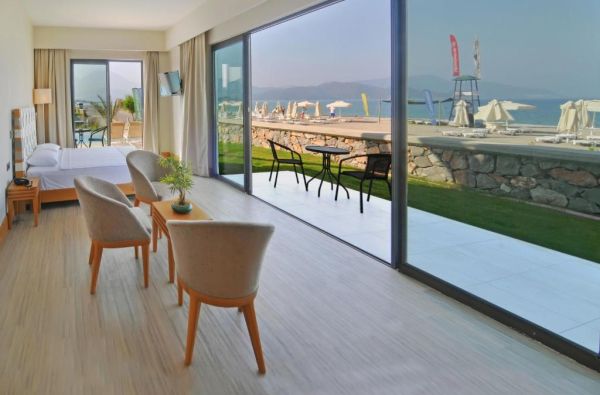 FETIJA. Tikras poilsis ir atsipalaidavimas saulėtoje Turkijoje 5* viešbutyje Jiva Beach Resort. Jūsų šeimos vasariškos atostogos – skrydis, 7 nakvynės su maitinimu „viskas įskaičiuota plius“.