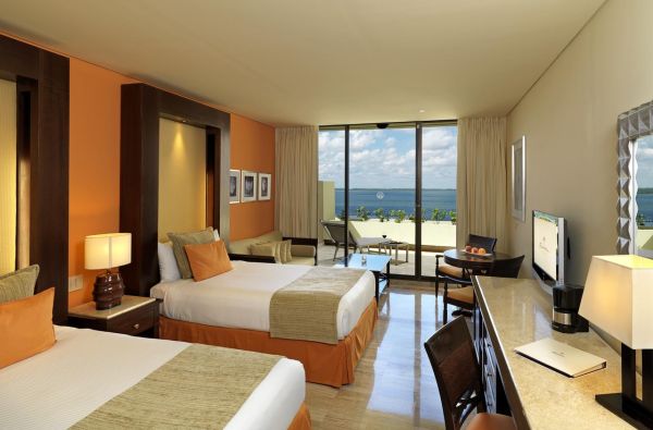 Komfortiškos atostogos Meksikoje!  Skrydis, pervežimas ir 10 n. viešbutyje Paradisus Cancun 5* su „viskas įskaičiuota“