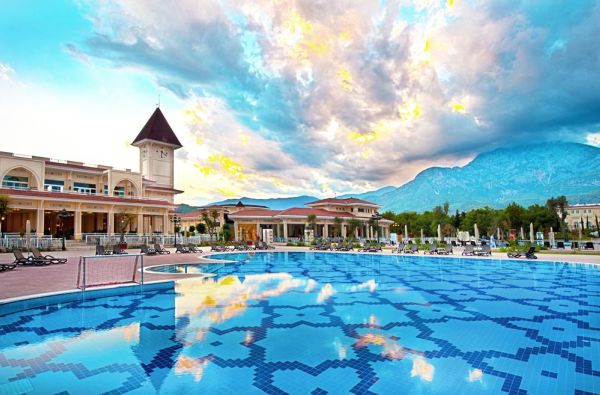 TEKIROVA. Nuotykiai, karšta saulė, šilta jūra ir nepamirštami įspūdžiai GURAL PREMIER TEKIROVA 5* viešbutyje – tobulas pasirinkimas svajonių atostogoms Turkijoje! Skrydis, 7 n. VIP klasės 5* viešbutyje su „ultra viskas įskaičiuota“ maitinimu