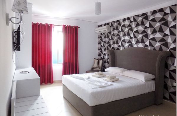 Patrauklus pasiūlymas ALBANIJOJE. Skrydis, 7n. puikiame viešbutyje MELI HOLIDAY 4* su „viskas įskačiuota“ – 599 €!