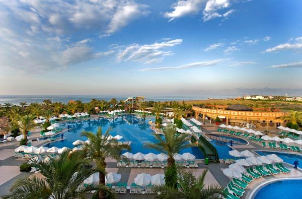 ANTALIJA. Pramogaukite su visa šeima Turkijoje! Savaitė poilsio kokybiškame DELPHIN PALACE 5* viešbutyje – tobulas pasirinkimas svajonių atostogoms! Skrydis, 7 nakvynės 5* viešbutyje su „ultra viskas įskaičiuota“ maitinimu