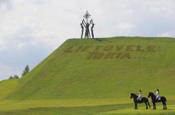 Karališkuoju keliu 1d.