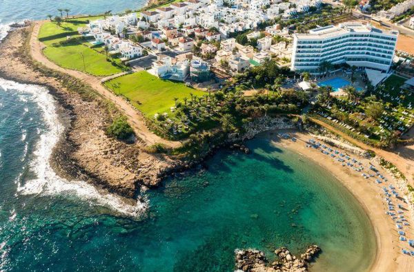 Nepamirštamos atostogos Kipre 4* viešbutyje CRYSTAL SPRINGS BEACH !