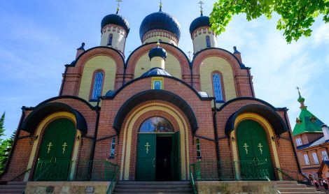 Estija. Puhtitso vienuolynas.