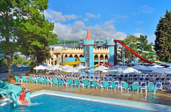 Kvapą gniaužiančios atostogos Bulgarijoje 5* viešbutyje SOL NESSEBAR PALACE su skrydžiu ir maitinimu  „viskas įskaičiuota“