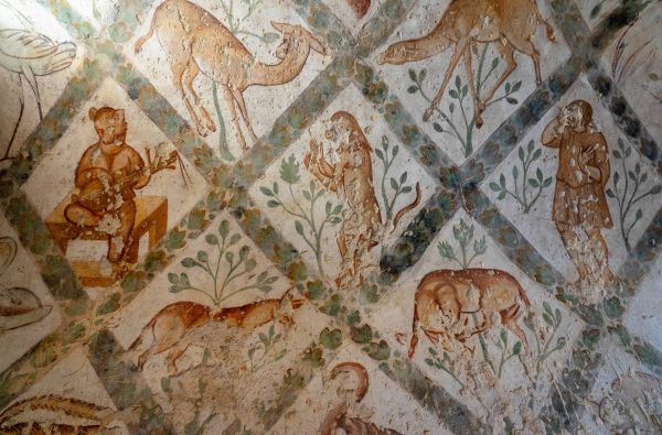 JORDANIJA – dykumų paslaptys, Petros stebuklas su poilsiu prie Raudonosios jūros 12d.