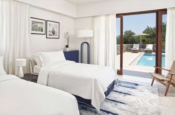 KRETA. Abejingų nepaliksiantis atokvėpis. Skrydis, 3n. BLUE PALACE A LUXURY COLLECTION RESORT & SPA 5* viešbutyje su pusryčiais