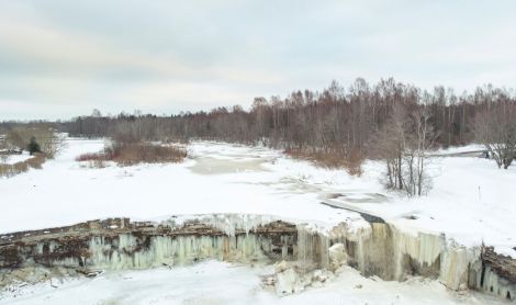 Estija. Jagalos krioklys.