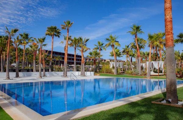 ALBUFEIRA. Išsiilgusiems ramybės, tai puikus pasirinkimas ALGARVĖJE. Skrydis, 7n. viešbutyje VIDAMAR RESORT ALGARVE 5*, su pusryčiais ir vakariene - nuo 839 €!