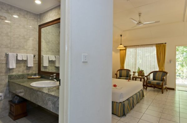 Pasakiškos atostogos Maldyvuose! Skrydis, pervežimas ir 7 n. viešbutyje ROYAL ISLAND RESORT & SPA 4+* su pusryčiais, pietumis ir vakarienėmis