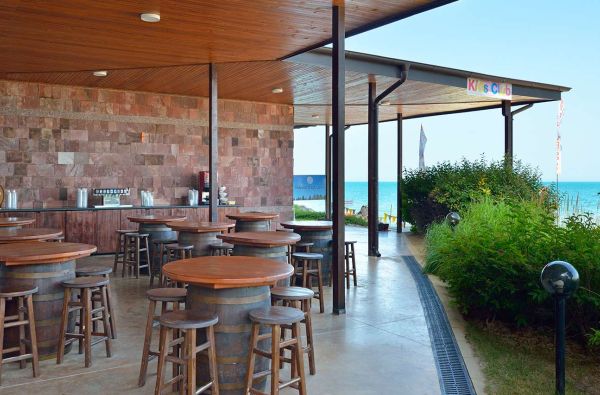 Smagių akimirkų kupinos atostogos Bulgarijoje 4* viešbutyje SOL LUNA BAY RESORT su skrydžiu ir maitinimu „viskas įskaičiuota“