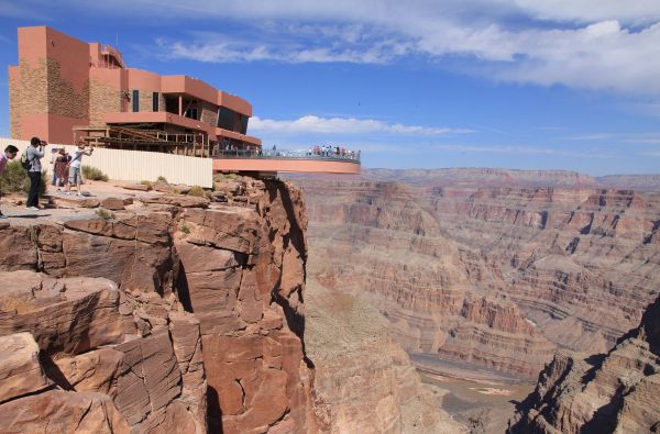 JAV - Laukinių Vakarų prerijos ir prašmatnioji Ramiojo vandenyno pakrantė 22d.