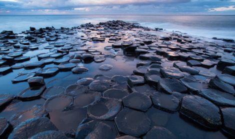 Airija. „Milžinų klojinys“.