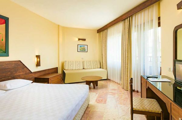 FETIJA. Išsvajotosios atostogos Turkijoje CLUB TUANA 5* viešbutyje - tikra dovana sau! Skrydis, 7 nakvynės, maitinimas "ultra viskas įskaičiuota" - viskas už puikią kainą!