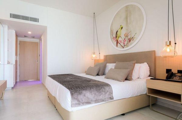 Nepamirštamos atostogos Kipre 5* viešbutyje NISSIBLU BEACH RESORT !