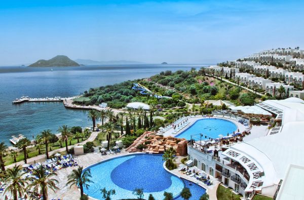 BODRUMAS. Išskirtinės atostogos prie Egėjo jūros. Skrydis, 7n. puikiame viešbutyje YASMIN BODRUM RESORT 5* su ULTRA viskas įskaičiuota maitinimu!