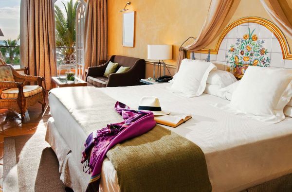 Kosta Adechė. Karališkos atostogos prabangiame viešbutyje TENERIFĖJE Skrydis, 7n. viešbutyje BAHIA DEL DUQUE 5*, su pusryčiais - nuo 1855 €!