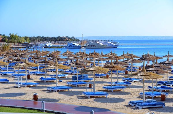 Pickalbatros Albatros White Beach