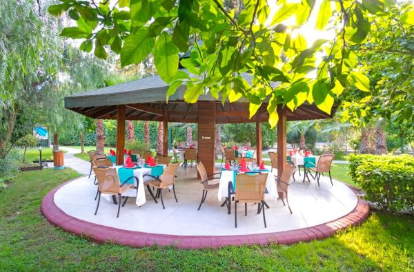 KEMERAS.Populiarioji vasaros žvaigždė, kviečia į svečius! Laikas atsipalaiduoti - pagaudykite saulės spindulius, įmerkite kojas į šiltą jūrą. Skrydis, 7 n. 4* SHERWOOD  GREENWOOD RESORT viešbutyje su „viskas įskaičiuota" maitinimu–Jūsų nuotykių vasara.